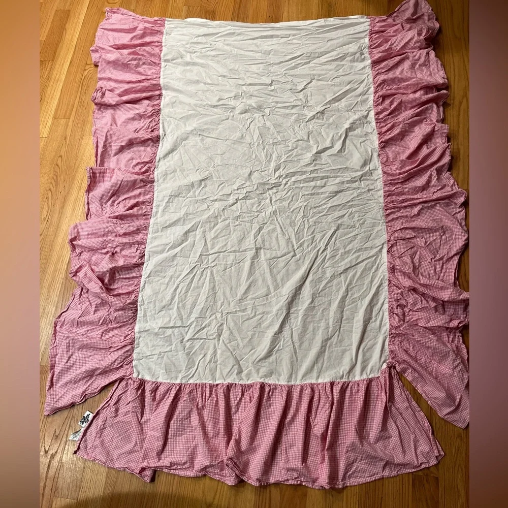 The Company Store pink & white gingham bedskirt